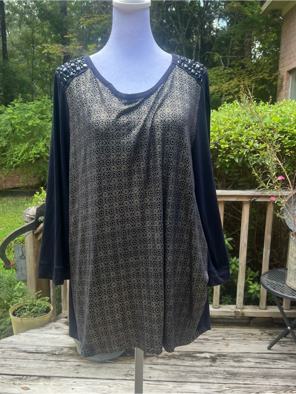 Chico’s Embellished Metallic Print Tunic Top Size 3 XL Black Gold Rhinestone